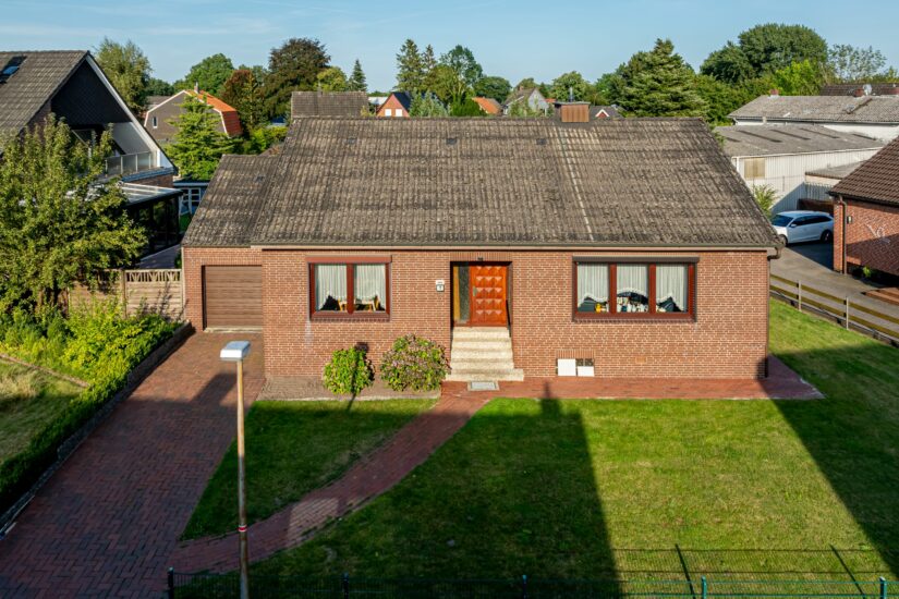 Kleines gepflegtes Einfamilienhaus mit Teilkeller und Garage in ruhiger Wohnlage von Tornesch